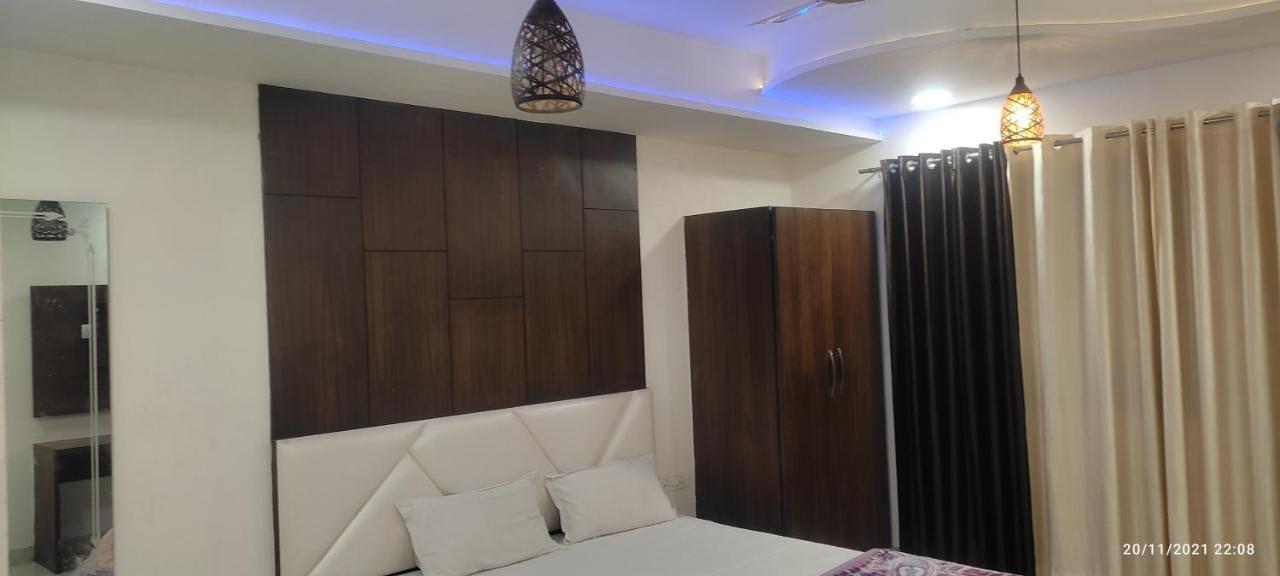 Taj Castle A Boutique Homestay アーグラ エクステリア 写真