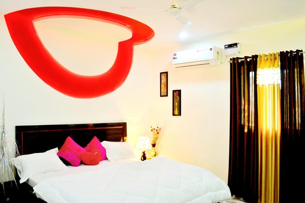 Taj Castle A Boutique Homestay アーグラ エクステリア 写真