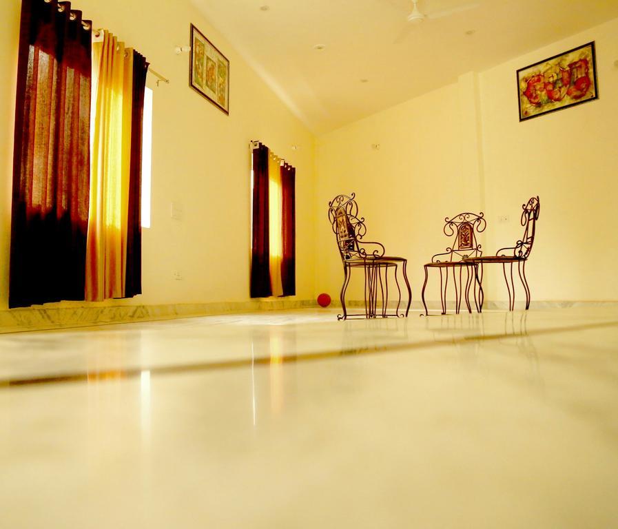 Taj Castle A Boutique Homestay アーグラ エクステリア 写真